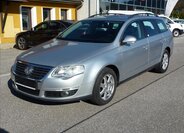 Volkswagen Passat 2