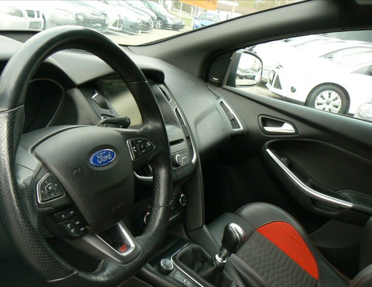 Ford Focus Kombi 2,0 l 184 kw