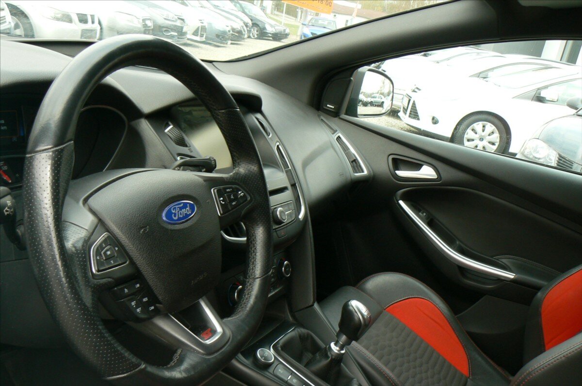 Ford Focus Kombi 2,0 l 184 kw