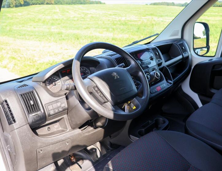 Peugeot Boxer 27