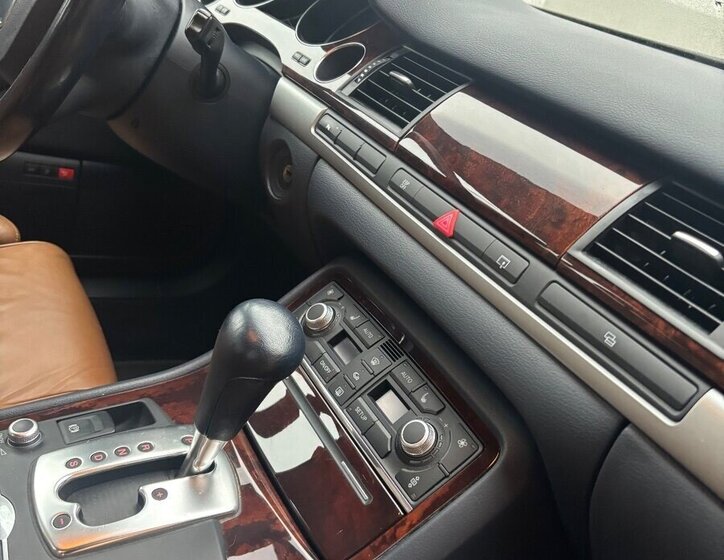Audi A8 Sedan / Limuzína 0,0 0