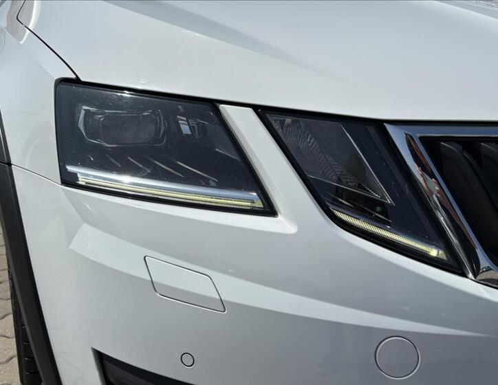 Škoda Octavia 9