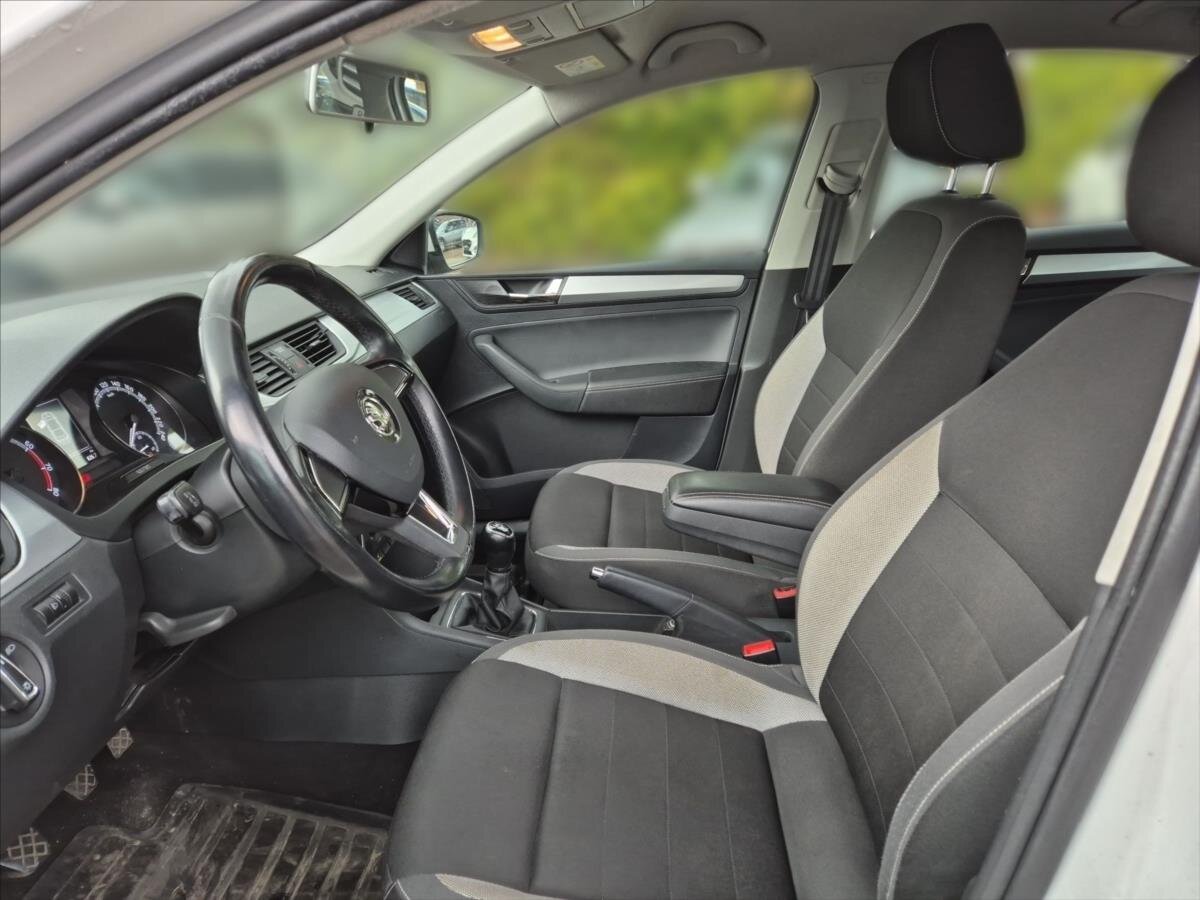 Škoda Rapid Sedan / Limuzína 999,0 70 kw