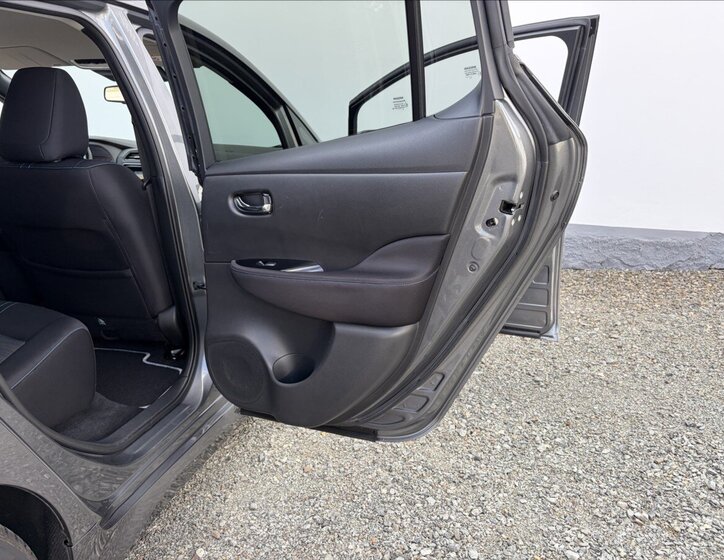 Nissan Leaf Hatchback 0,0 110 kw