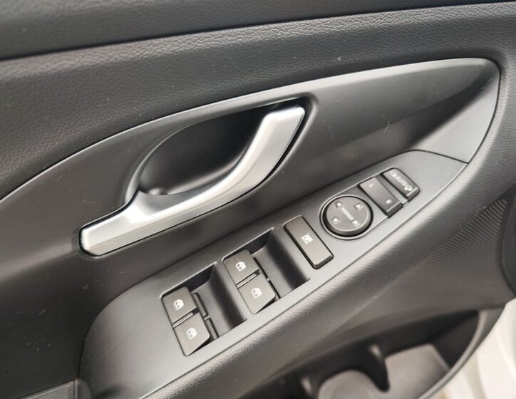 Hyundai i30 Kombi 1,4 l 103 kw