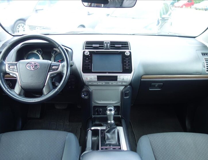 Toyota Land Cruiser SUV / Terénní 2,8 l 130 kw