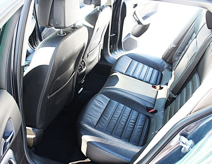 Opel Insignia Kombi 2,0 l 120 kw