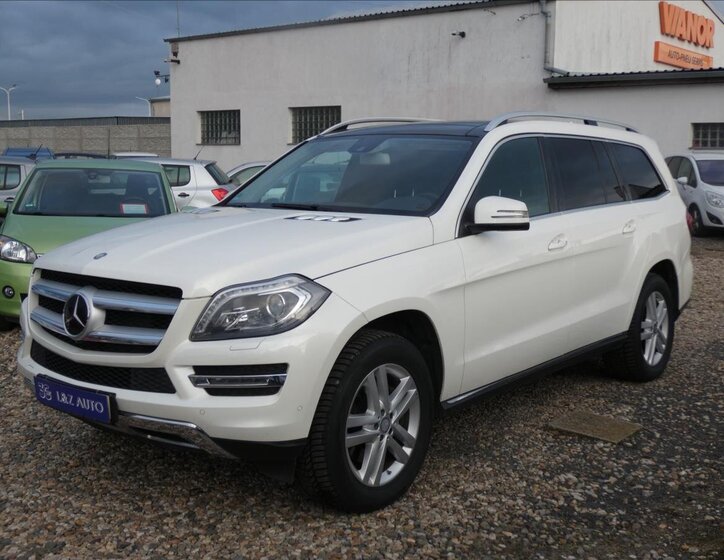 Mercedes-Benz GL SUV / Terénní 3,0 l 190 kw