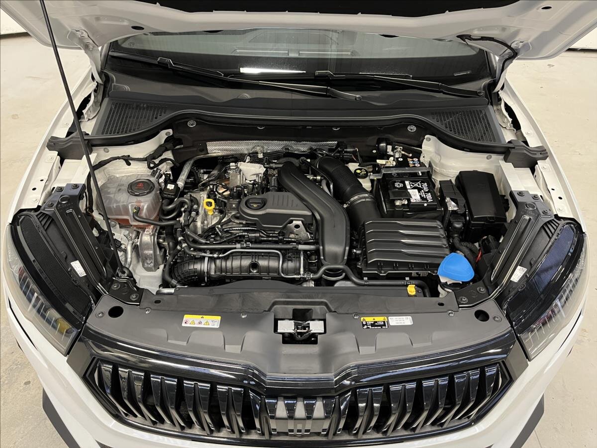 Škoda Karoq SUV 1,5 l 110 kw