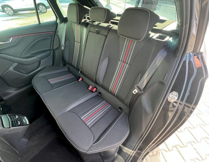 Škoda Scala Hatchback 1,0 l 85 kw