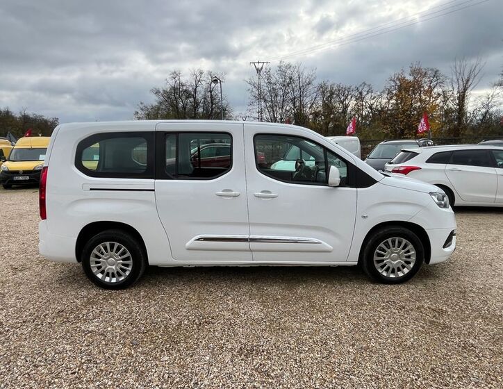 Toyota ProAce City Verso 13