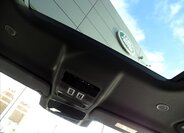 Land Rover Defender 13