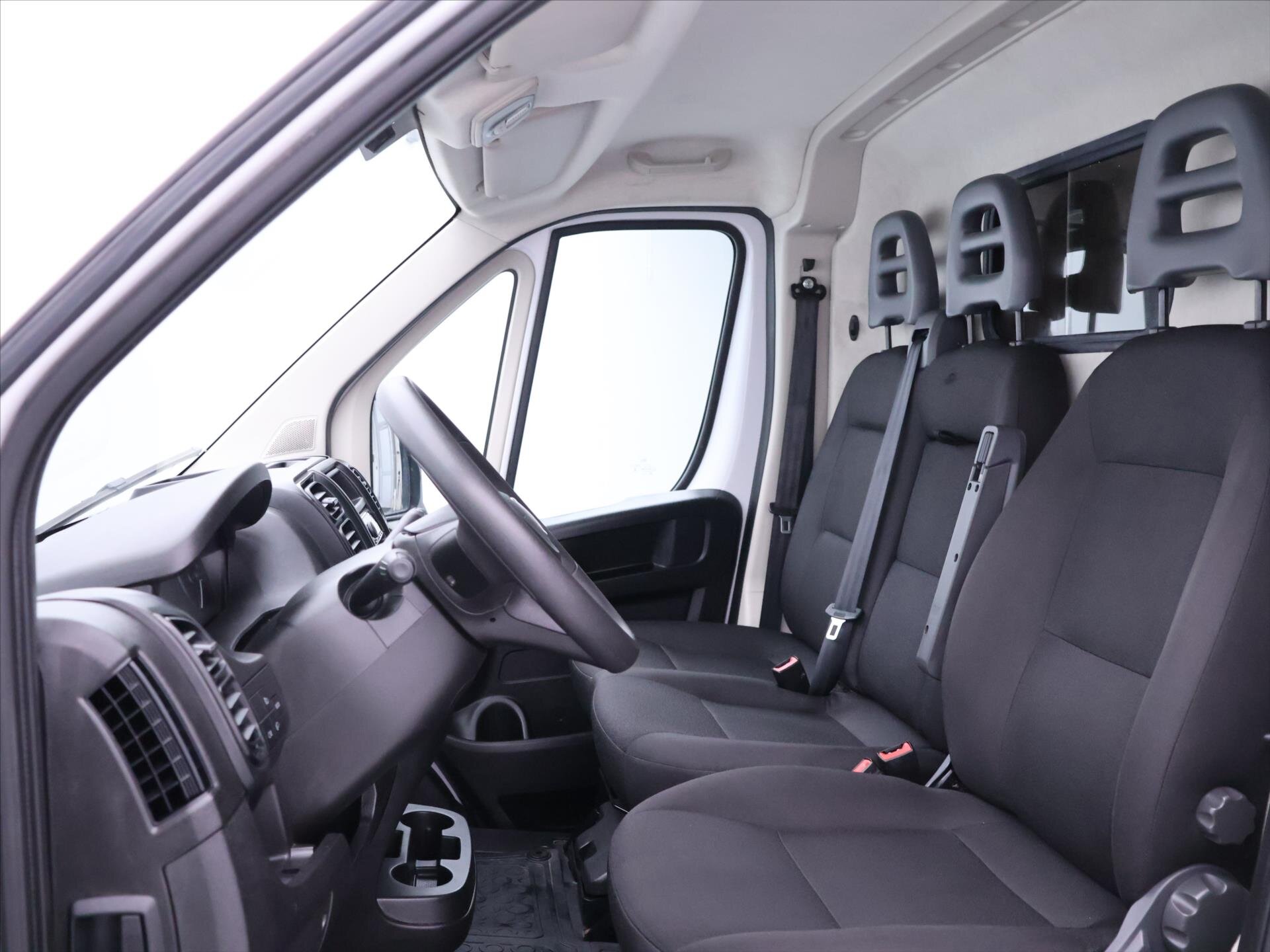 Fiat Ducato Skříň 2,2 l 88 kw