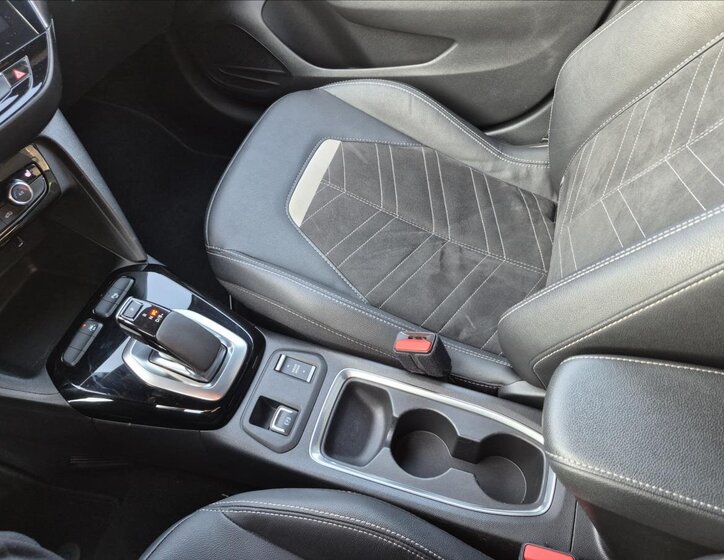 Opel Corsa Hatchback 0,0 100 kw