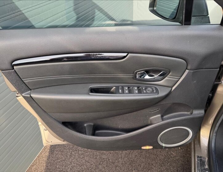 Renault Scénic MPV 1,6 l 81 kw