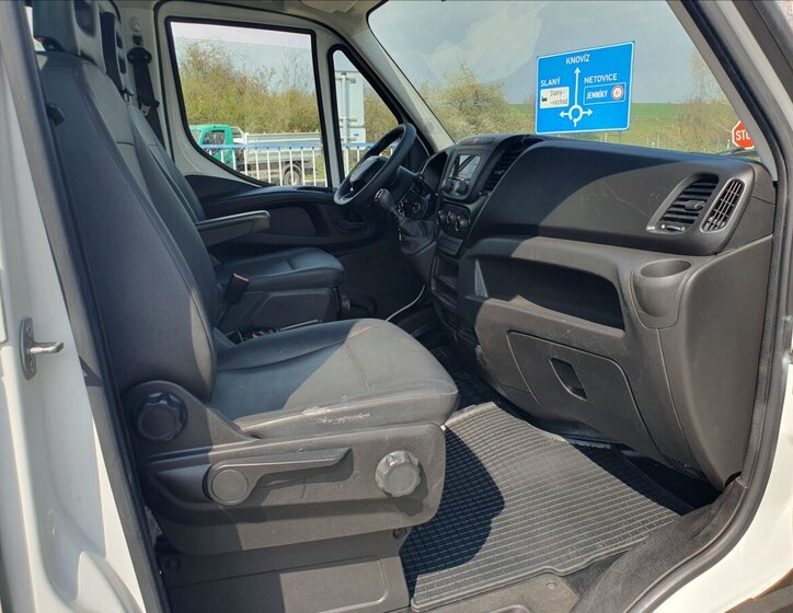 Iveco Daily Sklápěč 3,0 l 118 kw