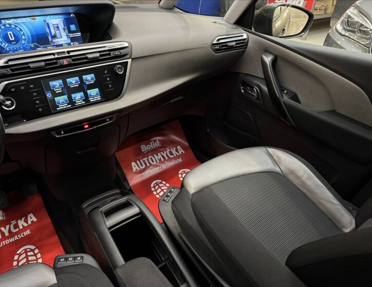 Citroën Grand C4 Picasso MPV 2,0 l 110 kw