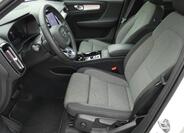 Volvo XC40 18