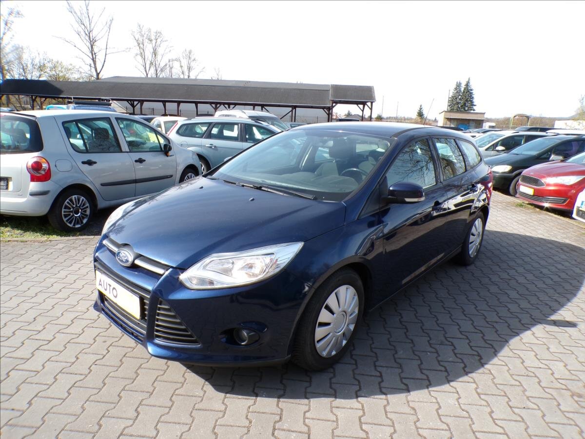 Ford Focus Kombi 998,0 92 kw