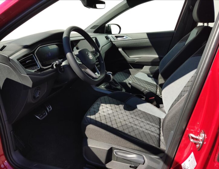 Volkswagen Taigo SUV / Terénní 1,5 l 110 kw