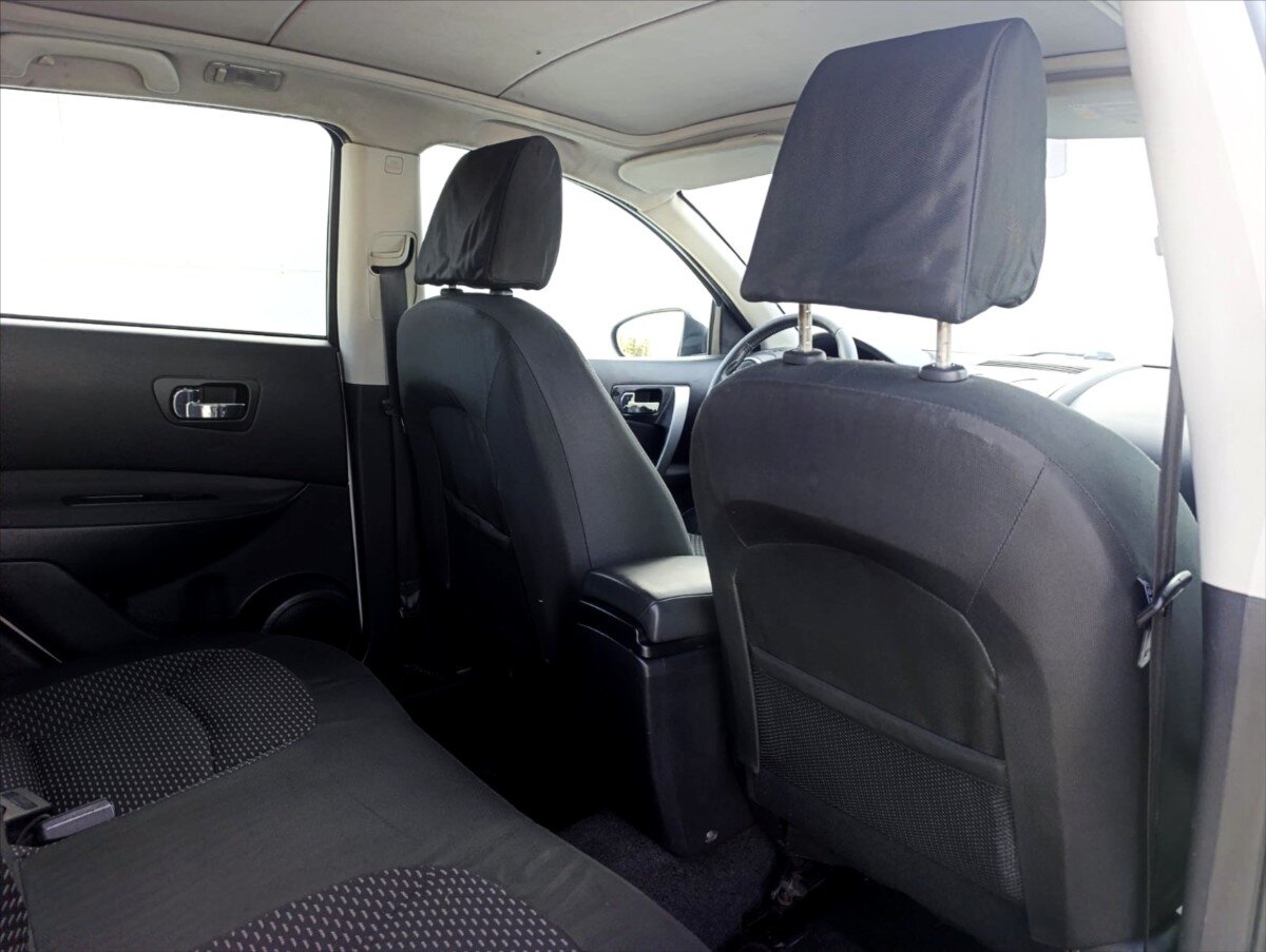 Nissan Qashqai SUV / Terénní 1,5 l 78 kw