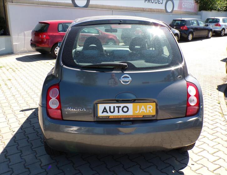 Nissan Micra 5