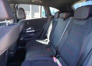 Mercedes-Benz GLA SUV 1,3 l 120 kw