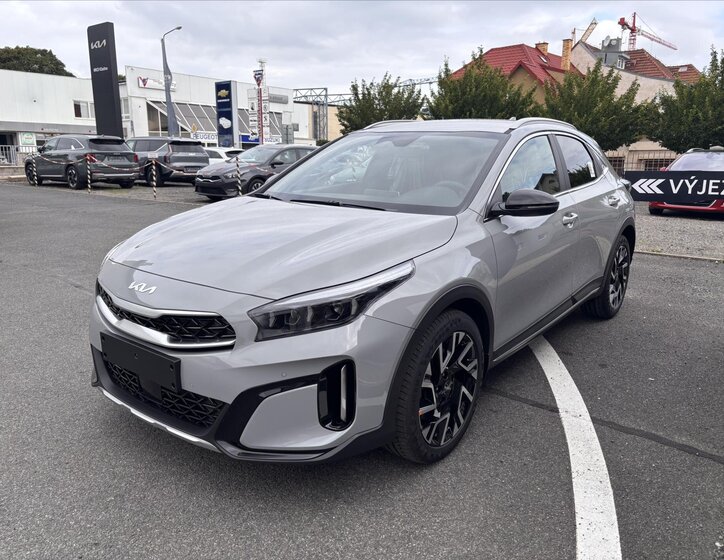 KIA XCeed 6