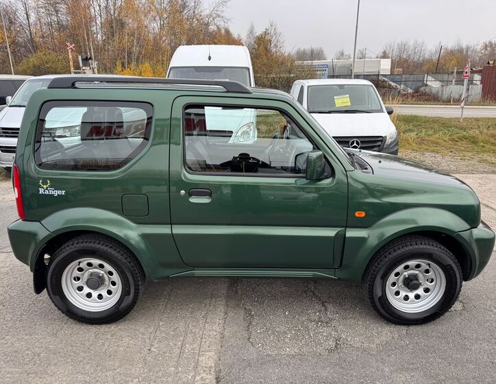 Suzuki Jimny 33
