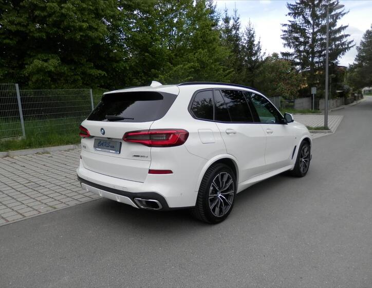 BMW X5 9