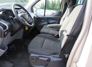 Ford Transit 9