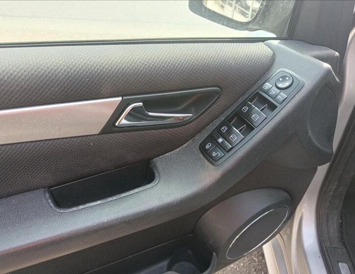 Mercedes-Benz Třídy B MPV 2,0 l 103 kw