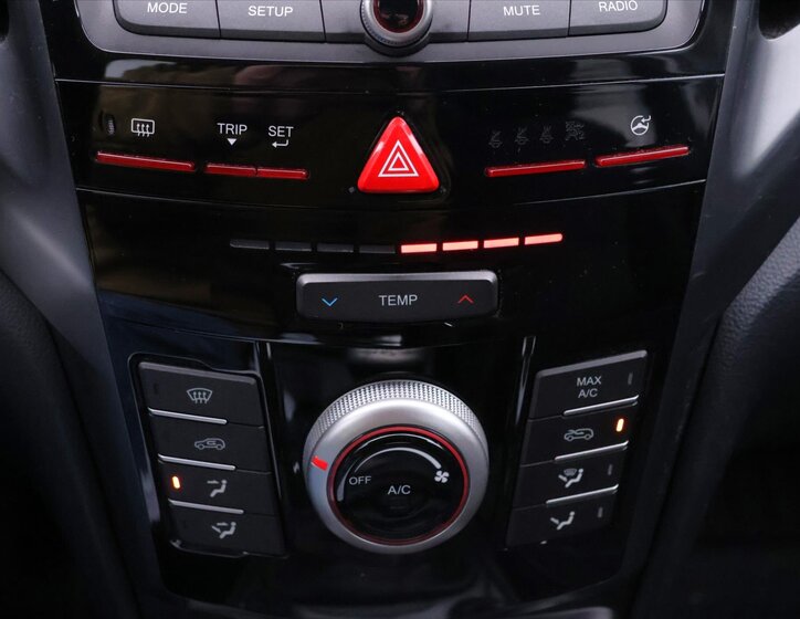 SsangYong XLV SUV / Terénní 1,6 l 85 kw