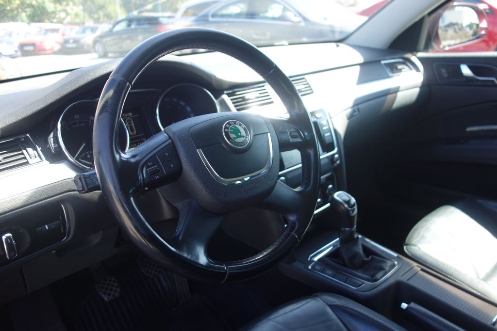 Škoda Superb