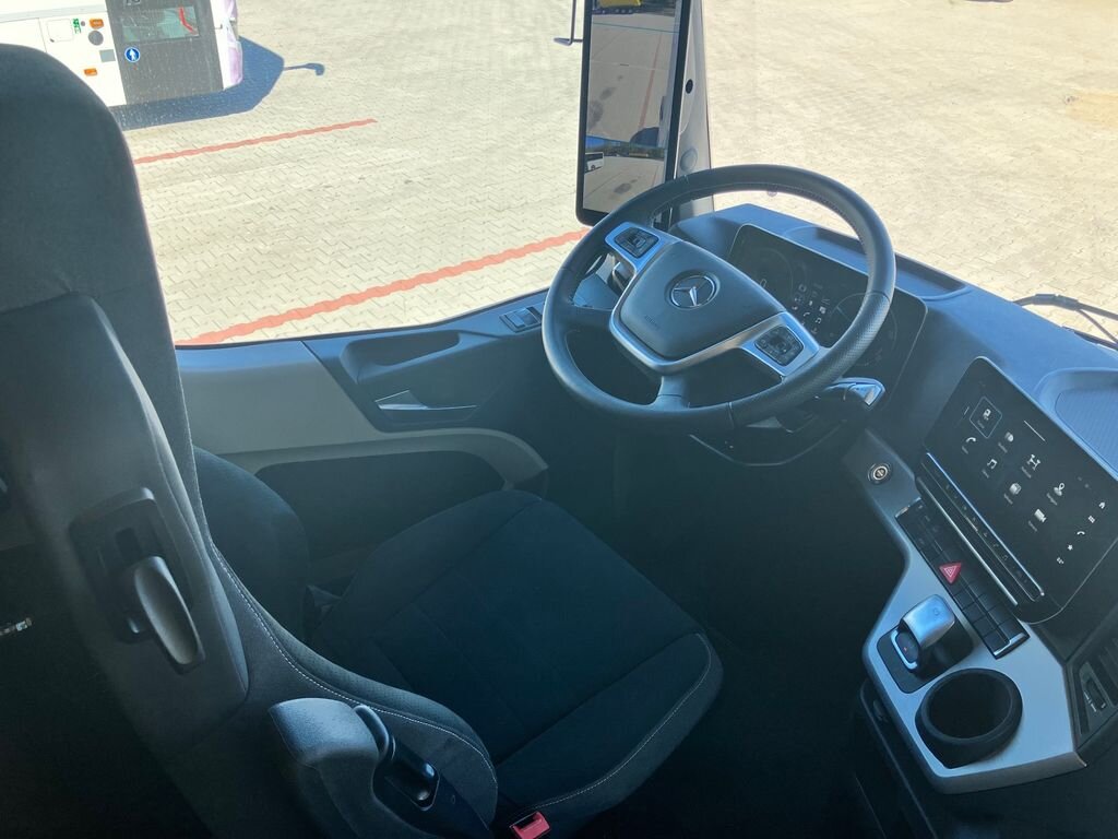 Mercedes-Benz Ostatní Ostatní 12,7 l 350 kw