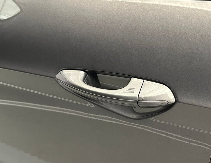 Ford S-MAX MPV 2,0 l 110 kw