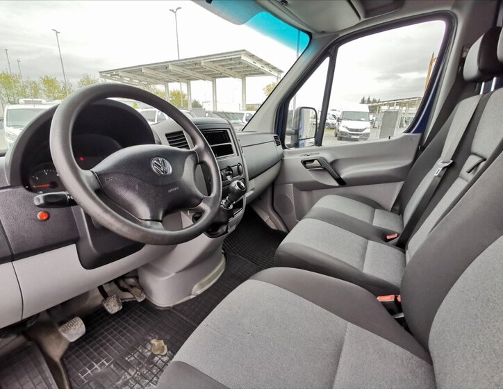 Volkswagen Crafter 6