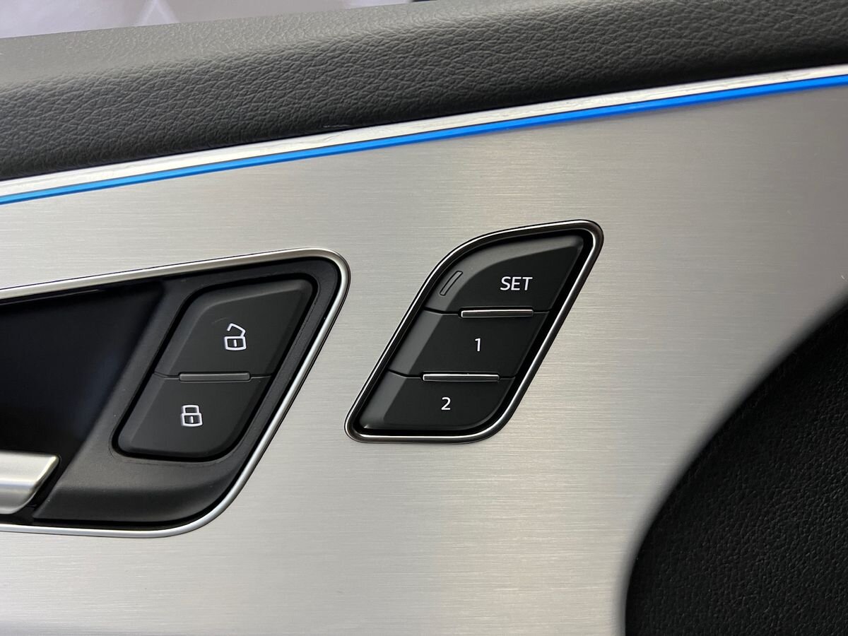 Audi Q8 SUV 3,0 l 210 kw