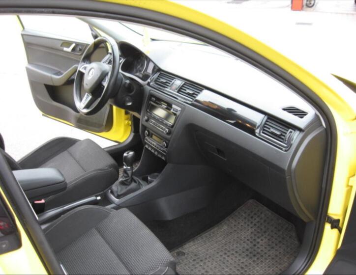 Škoda Rapid 12