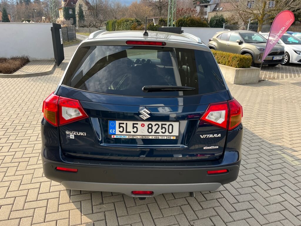 Suzuki Vitara SUV / Terénní 1,6 l 88 kw