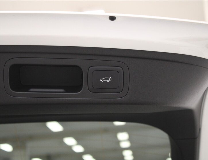 MG HS SUV 1,5 l 200 kw