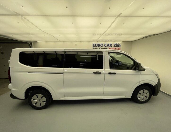 Volkswagen Caravelle 5