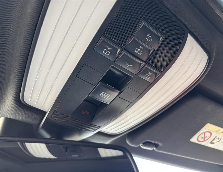 Mercedes-Benz Třídy E Kombi 2,1 l 125 kw