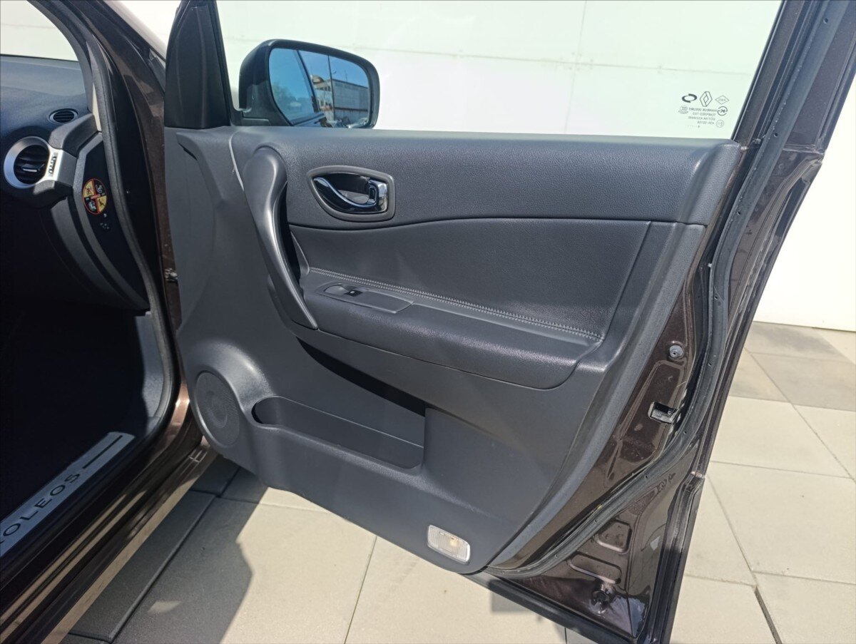 Renault Koleos SUV / Terénní 2,0 l 127 kw