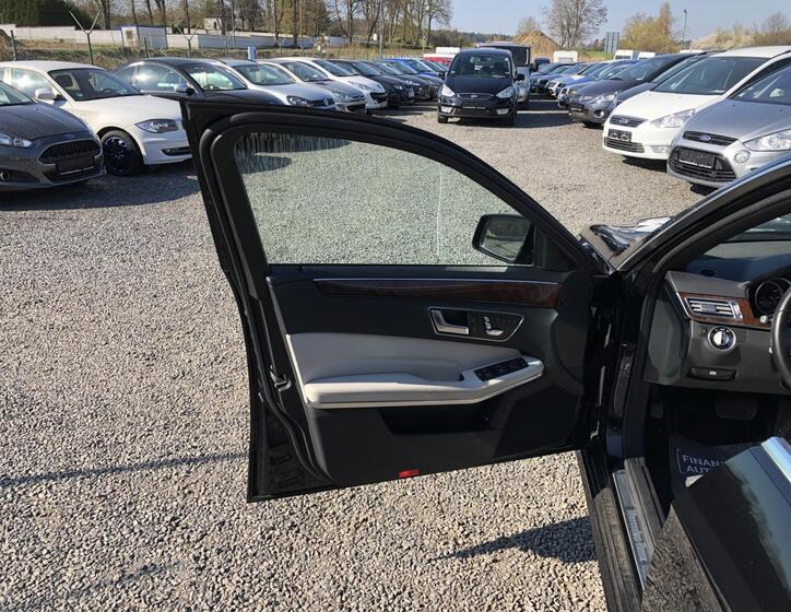 Mercedes-Benz Třídy E 7