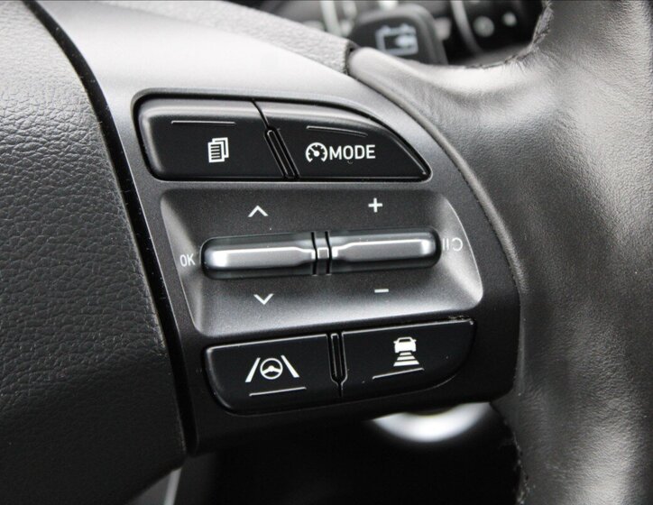 Hyundai Kona SUV / Terénní 0,0 150 kw