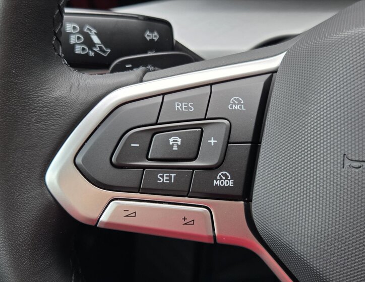 Volkswagen Golf Kombi 1,5 l 110 kw