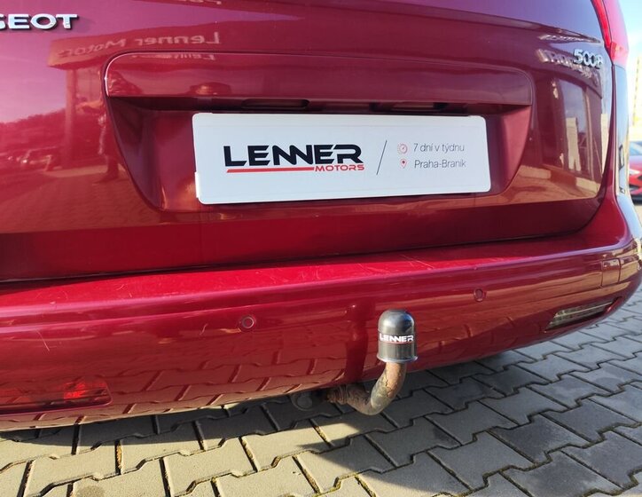 Peugeot 5008 MPV 2,0 l 120 kw