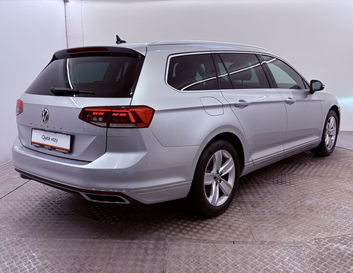 Volkswagen Passat Kombi 2,0 l 110 kw