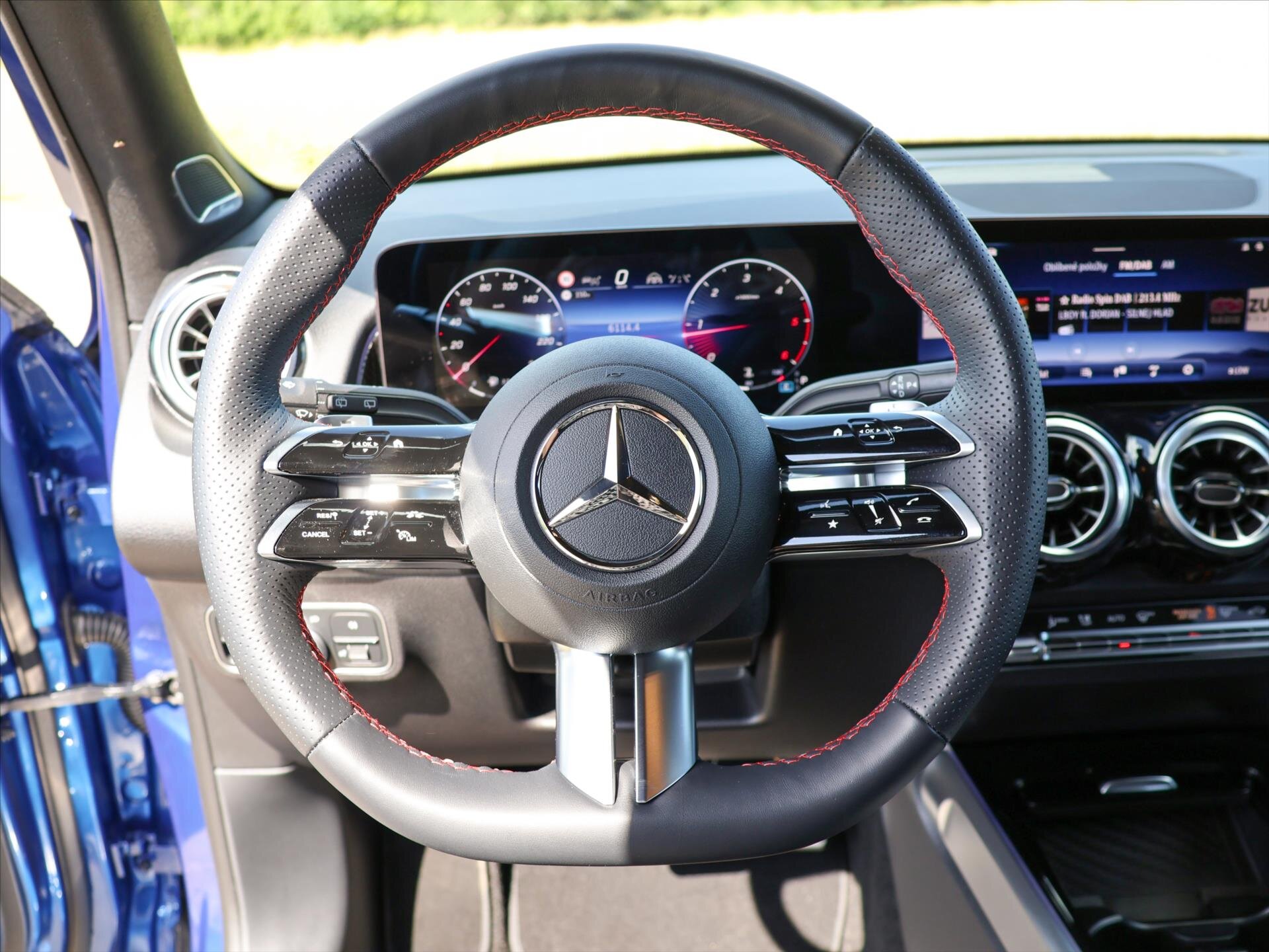 Mercedes-Benz GLB SUV / Terénní 2,0 l 110 kw